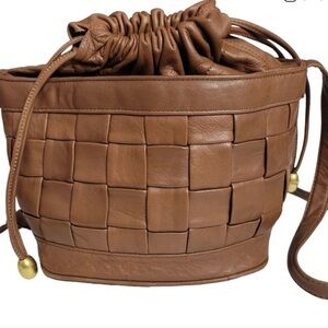 Preswick/Moore Vintage Leather Woven Bucket Drawstring Shoulder or Crossbody Bag